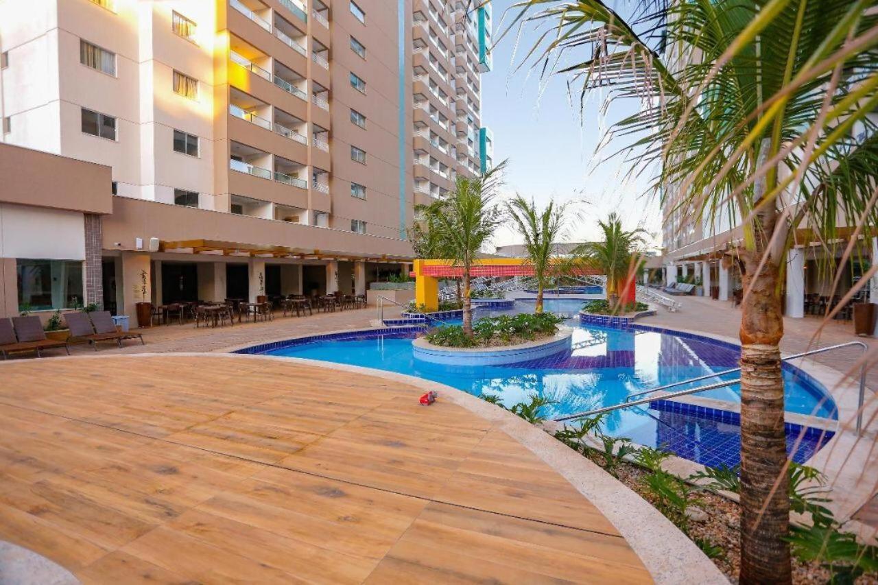 Olimpia Park Resort O Mais Divertido Resort Em Frente Ao Thermas Dos Laranjais - Pague Em Ate 12 Vezes ภายนอก รูปภาพ