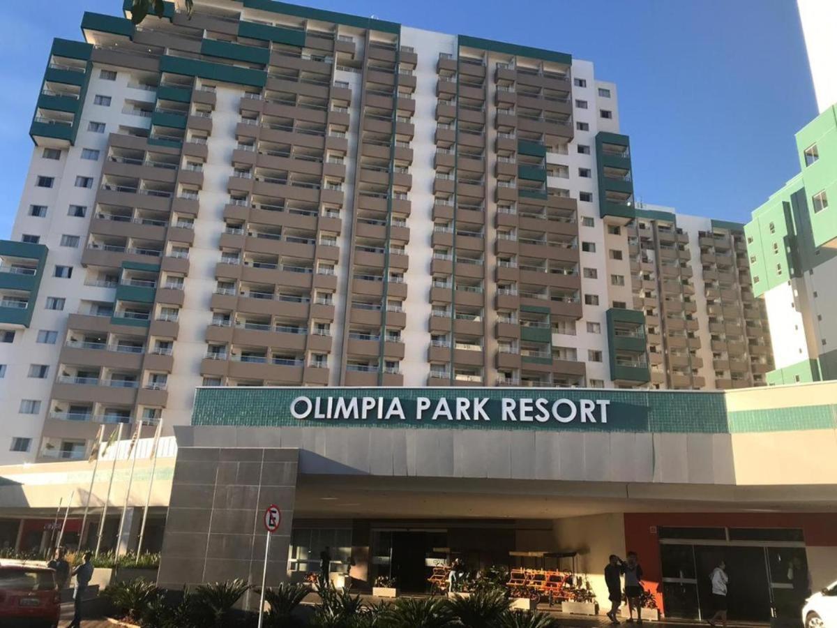 Olimpia Park Resort O Mais Divertido Resort Em Frente Ao Thermas Dos Laranjais - Pague Em Ate 12 Vezes ภายนอก รูปภาพ