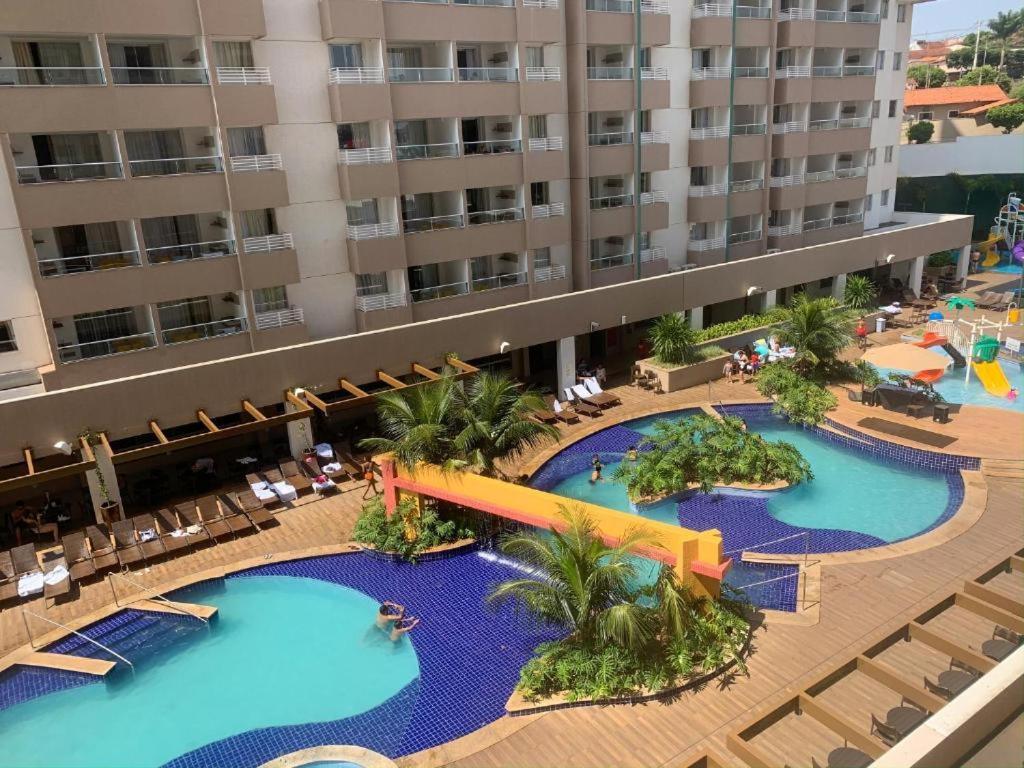 Olimpia Park Resort O Mais Divertido Resort Em Frente Ao Thermas Dos Laranjais - Pague Em Ate 12 Vezes ภายนอก รูปภาพ