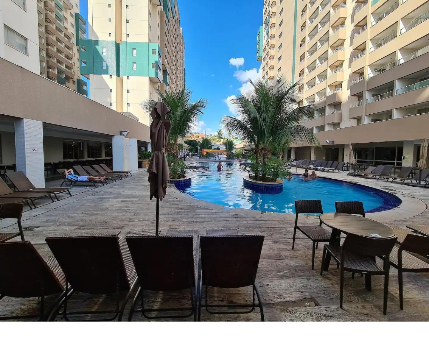 Olimpia Park Resort O Mais Divertido Resort Em Frente Ao Thermas Dos Laranjais - Pague Em Ate 12 Vezes ภายนอก รูปภาพ